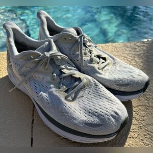 Hoka One One Clifton 8 Gray White Running Shoes 1119393 LRNC Men’s Size 12 CLEAN